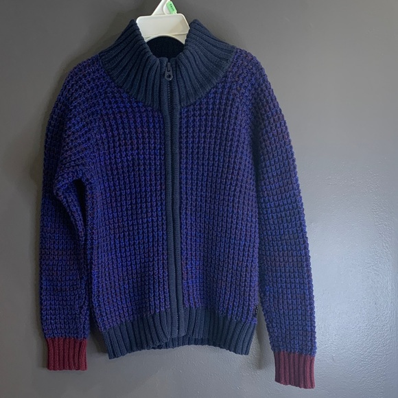 Little Marc Jacobs Other - Little Marc Jacob’s Navy and Burgundy Sweater size 6